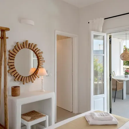 Sunrise Luxury Apartments & Suites Apartment